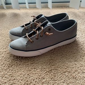 Women’s Sperry Size 9.5 Pier View Grey Sneakers